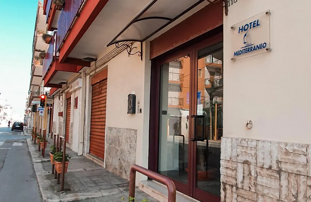 Hotel Mediterraneo-1