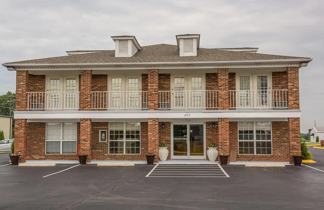 Richland Inn-1