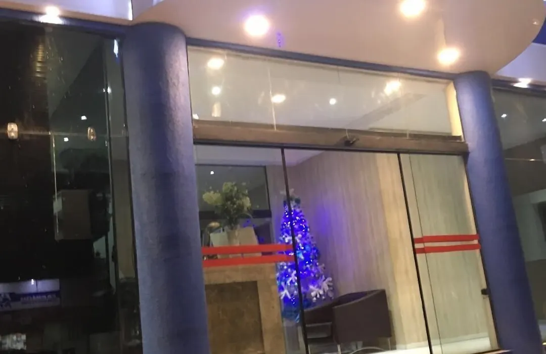 Hotel Aquarius-1