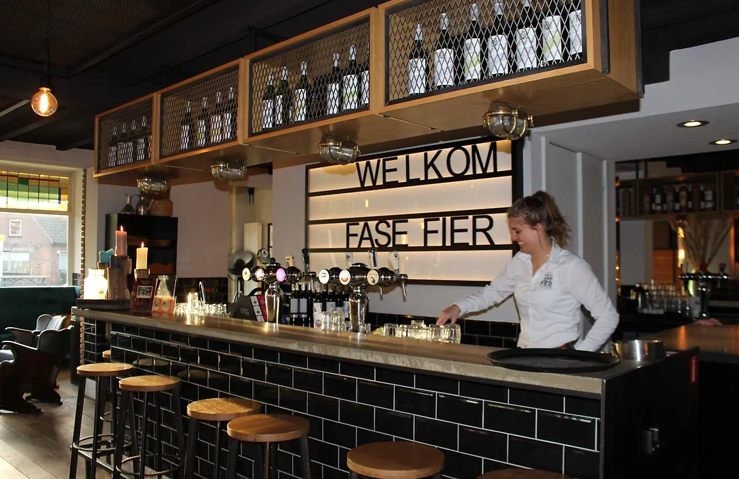 Hotel Fase Fier Eten en Drinken-1