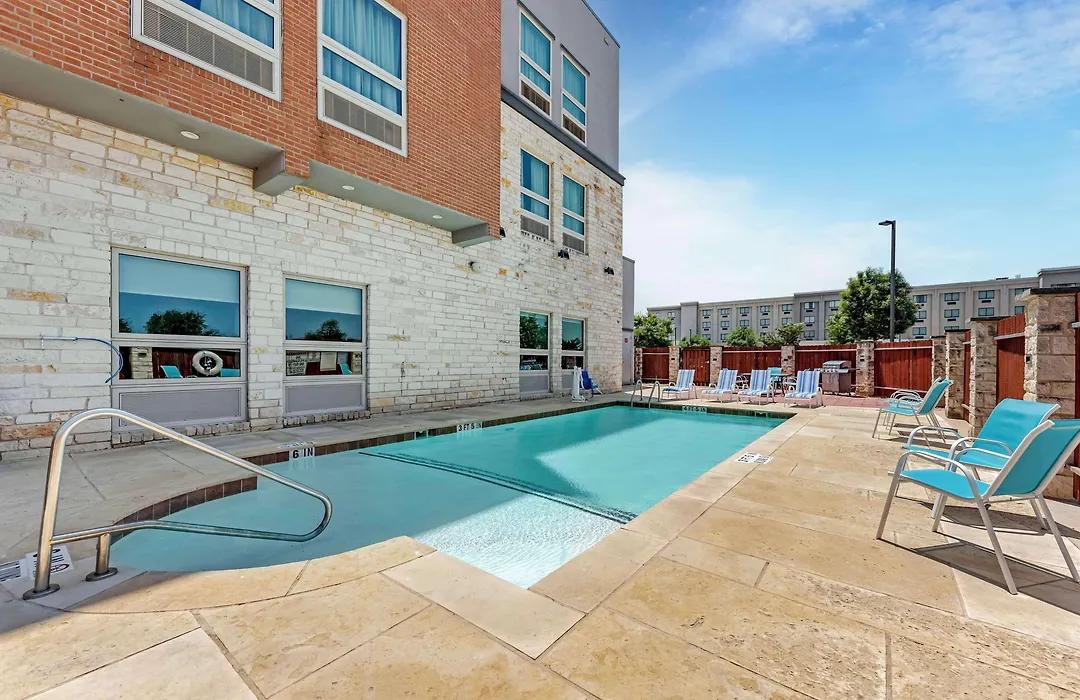 Best Western Plus Pflugerville Inn & Suites-1