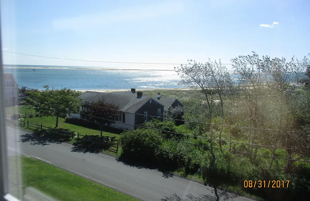 Surfside Inn Chatham-1