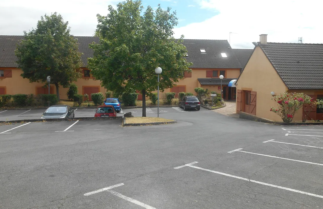 Mondhotel Chelles-1