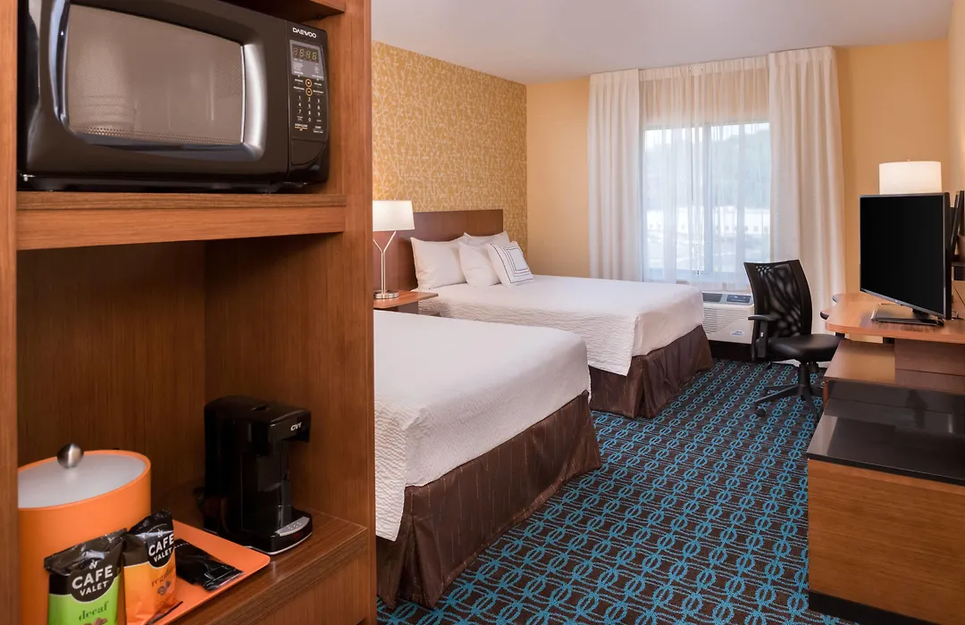Fairfield Inn & Suites By Marriott Huntington-1