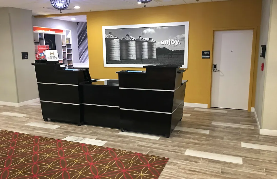 Hampton Inn Mcpherson-1