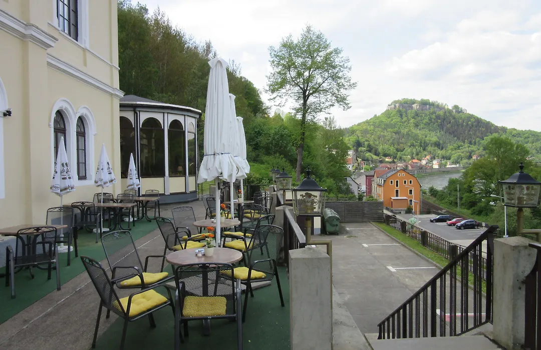 Hotel Lindenhof-1