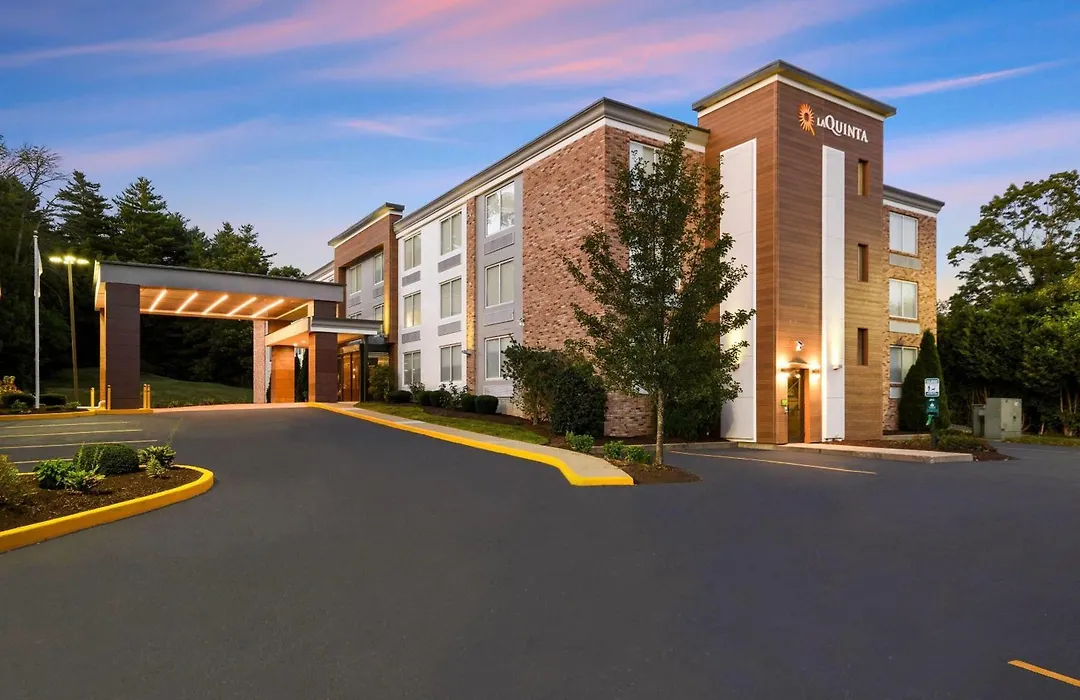 La Quinta By Wyndham Sturbridge-1