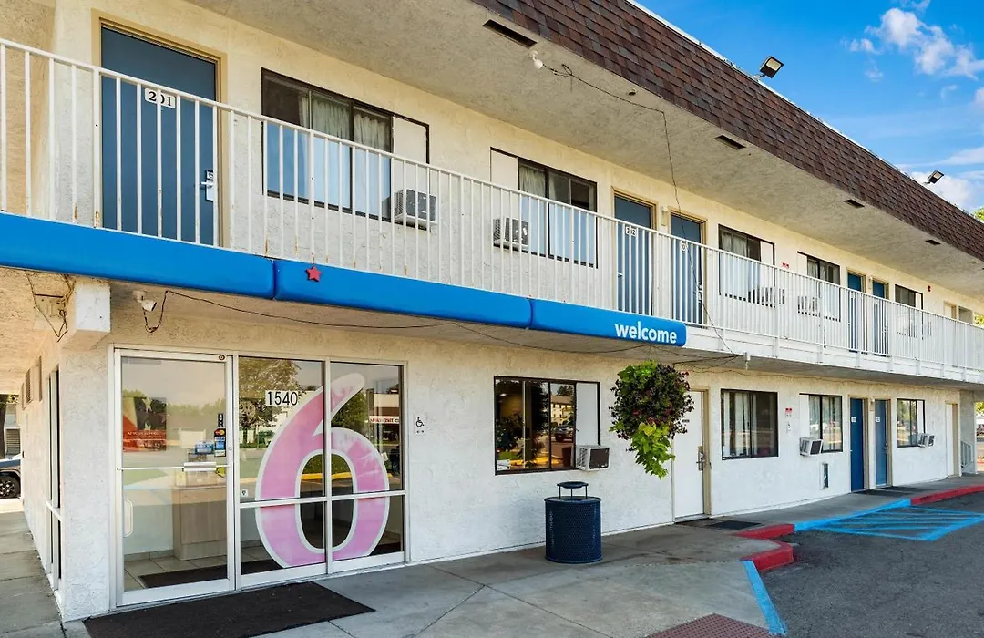 Motel 6-Kalispell, Mt-1