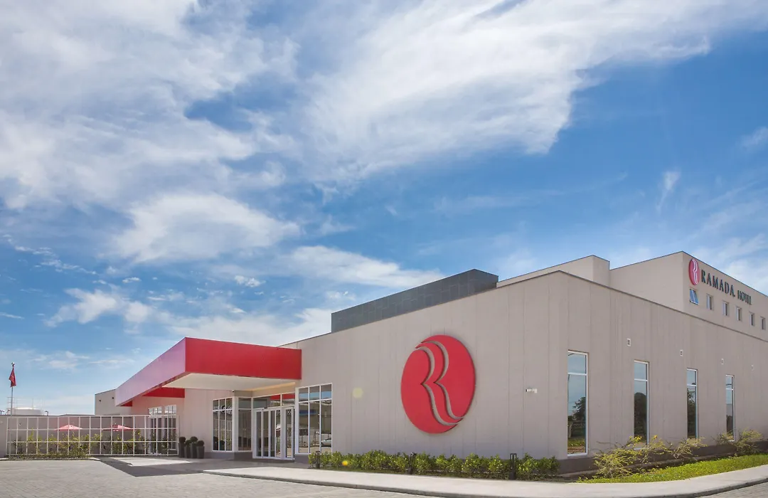 Ramada by Wyndham Campinas Viracopos-1