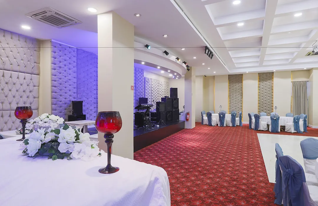 Nobel Hotel-1
