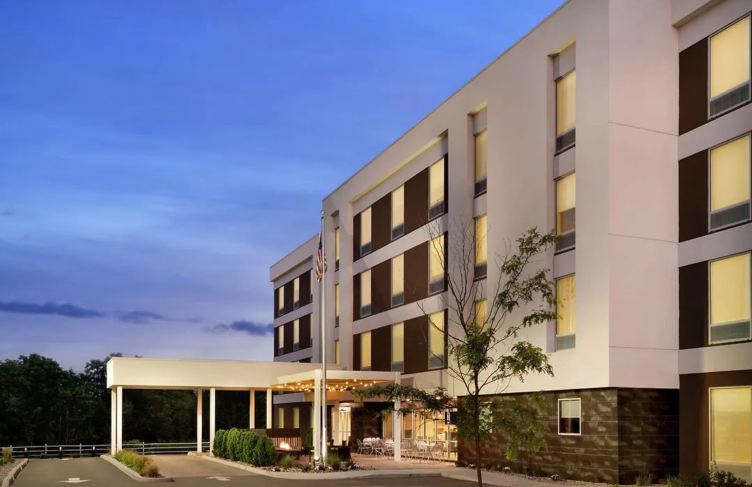 Home2 Suites By Hilton Middletown-1