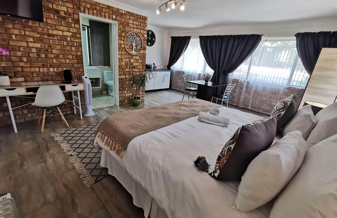 The Dorr Guest House-1