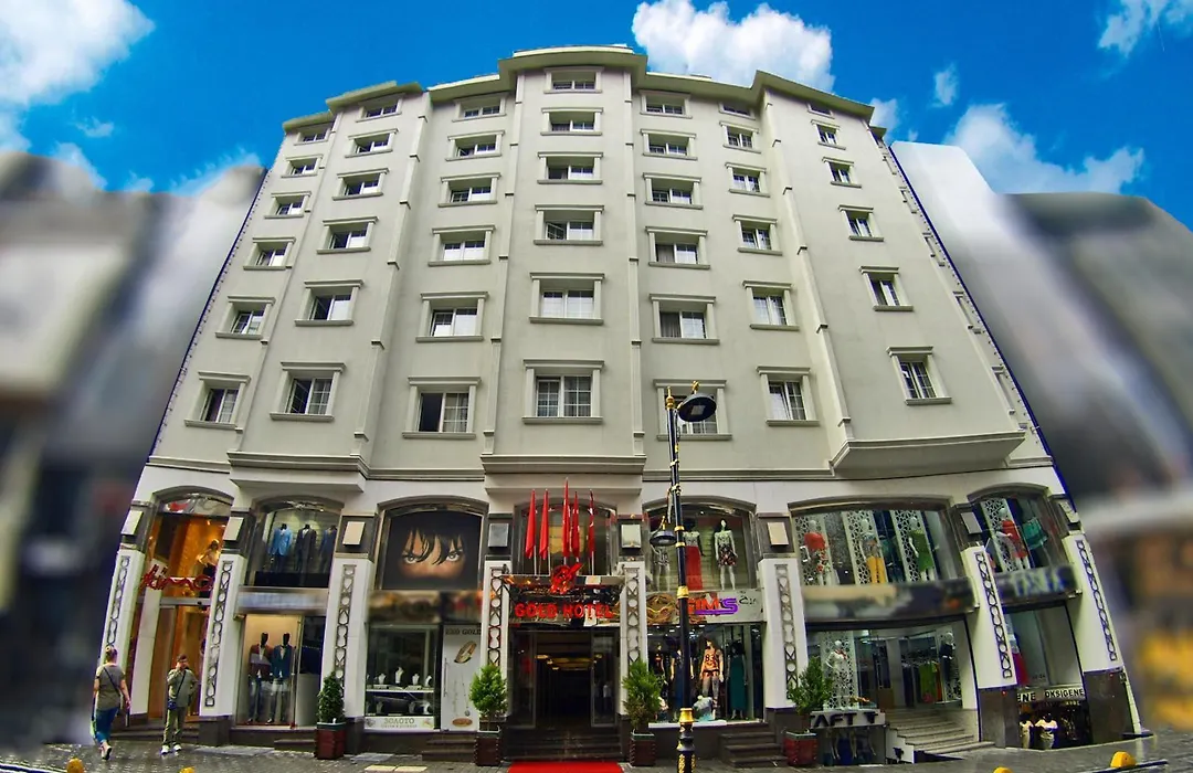 Gold Hotel-1