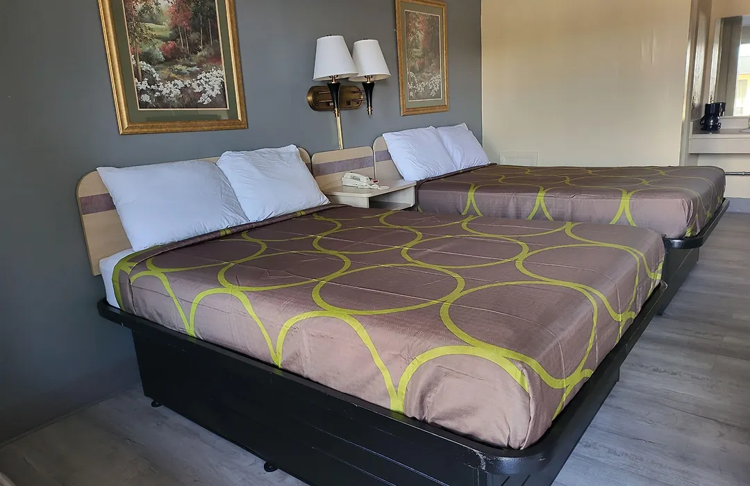 Budget Host Inn Bristol-1