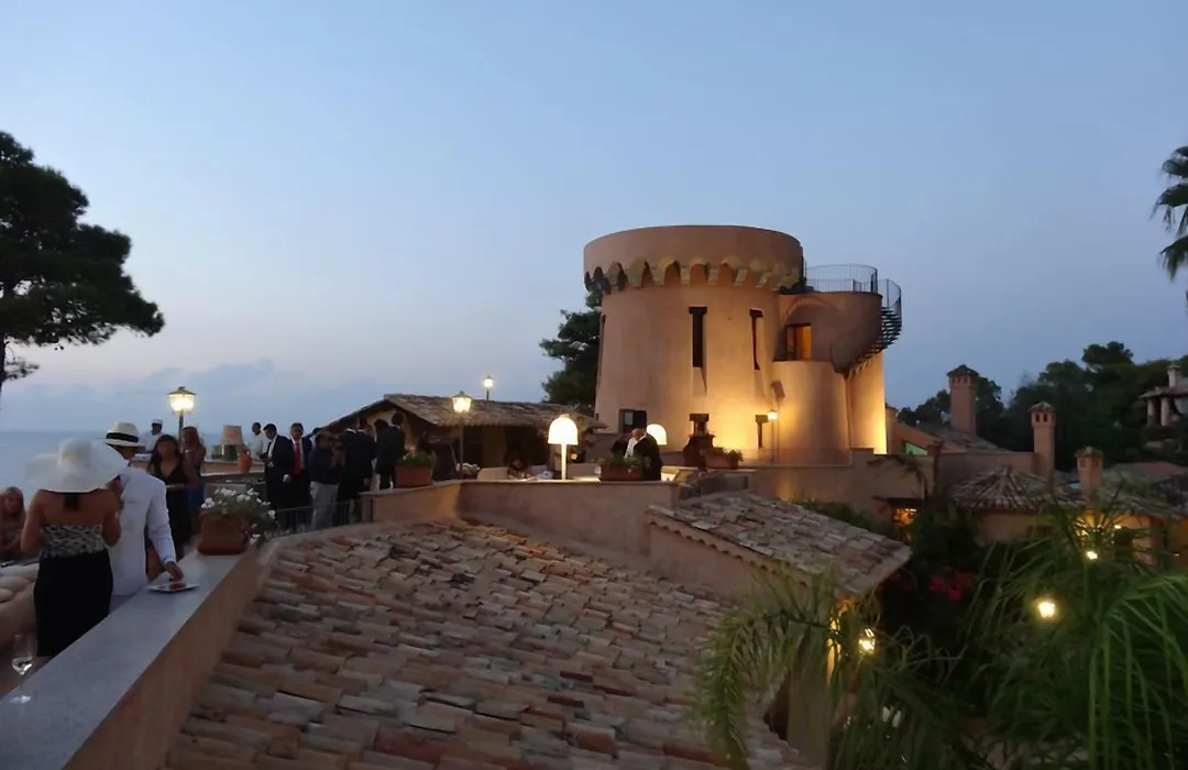 Hotel Porto Pirgos-1