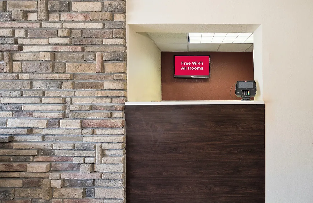 Red Roof Inn Cortland-1