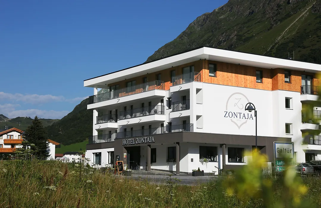 Hotel Zontaja Superior-1