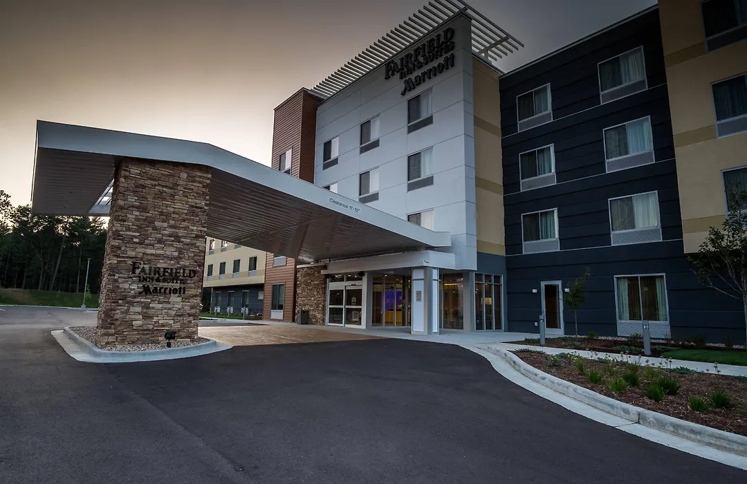 Fairfield Inn & Suites By Marriott Wisconsin Dells-1