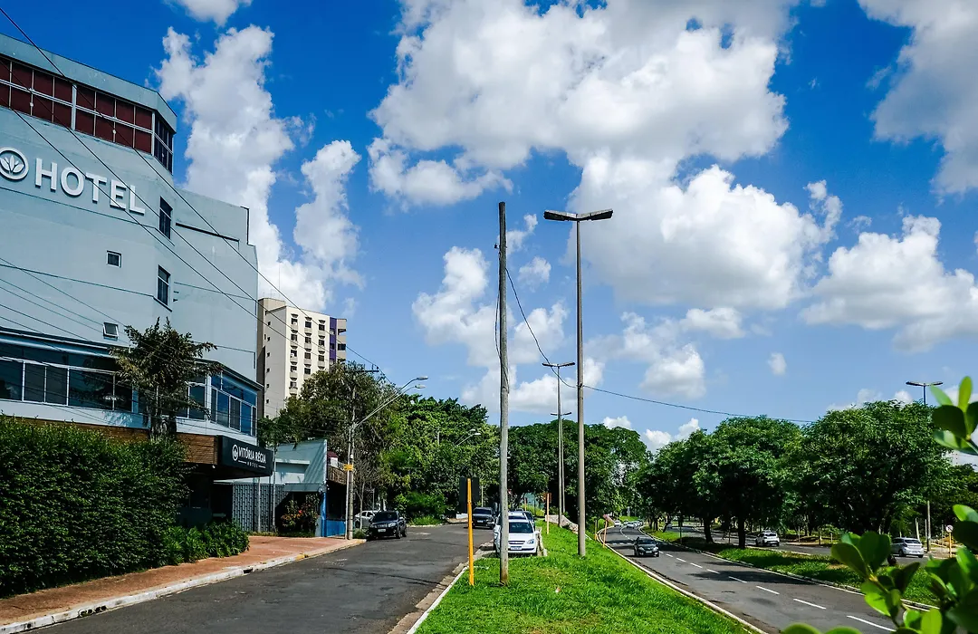 Vitoria Regia Hotel Bauru-1