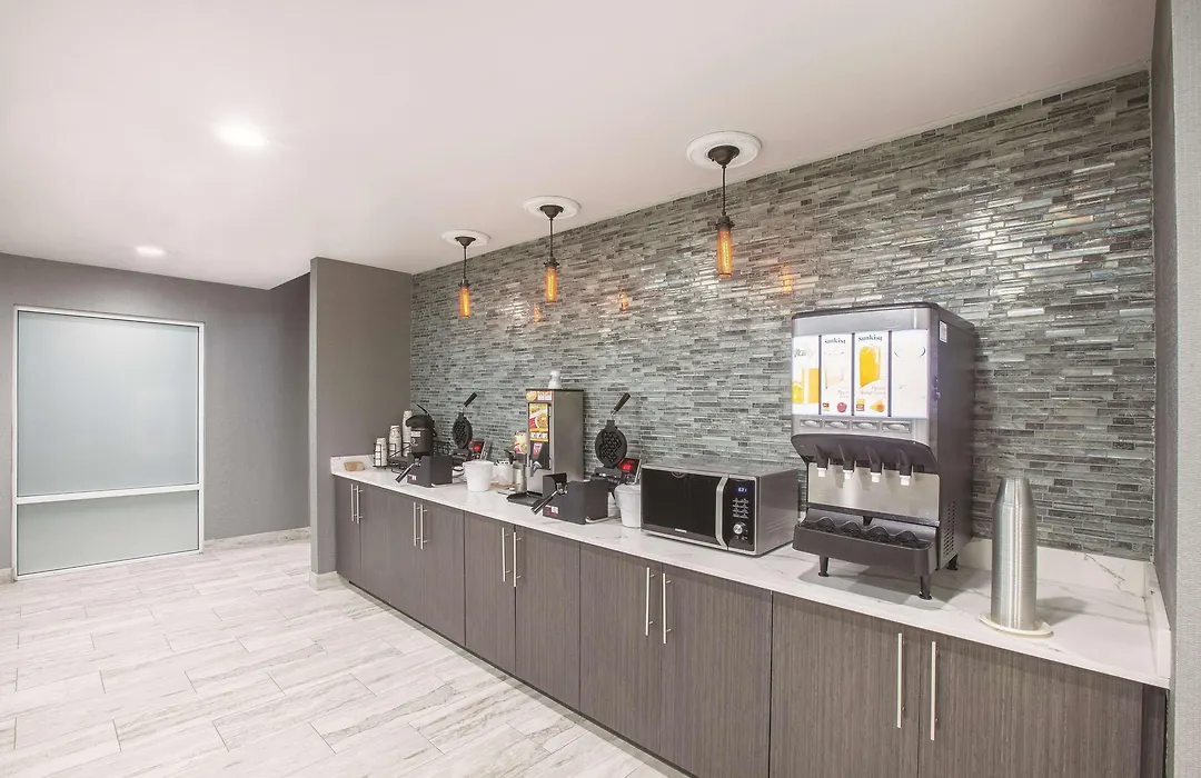 La Quinta By Wyndham Kingsville-1
