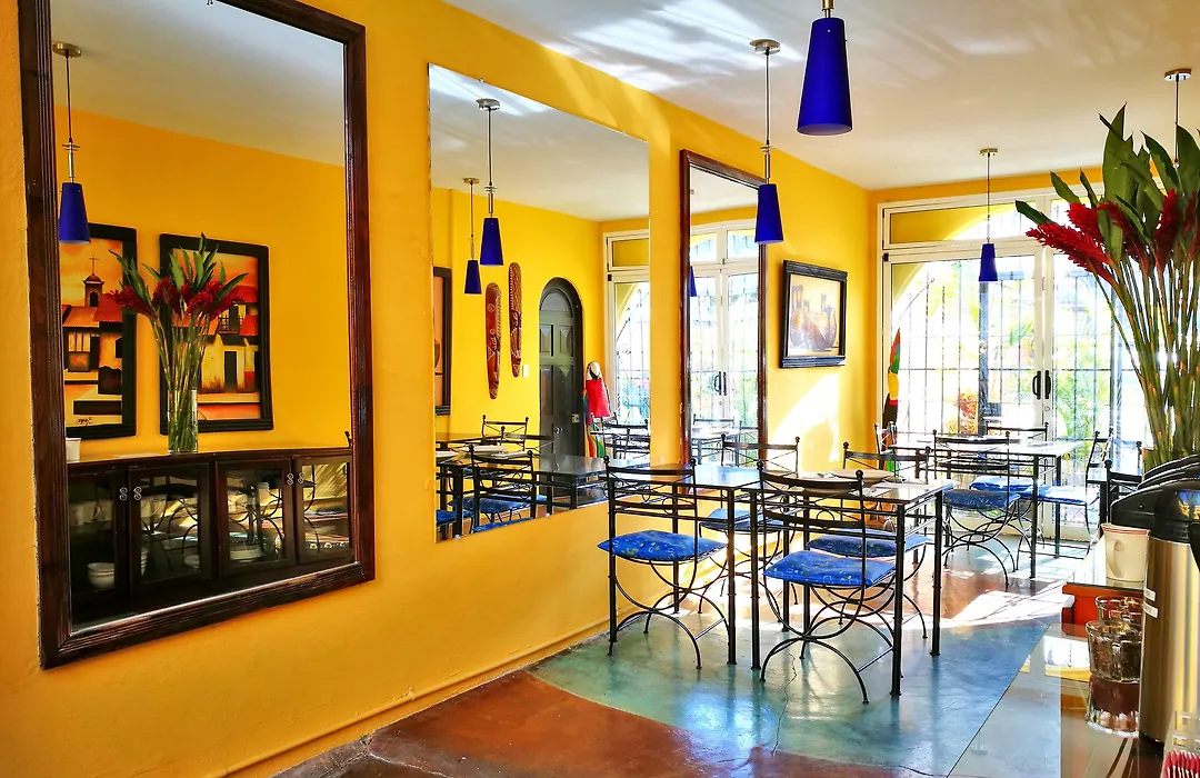 Hotel Casa 69-1
