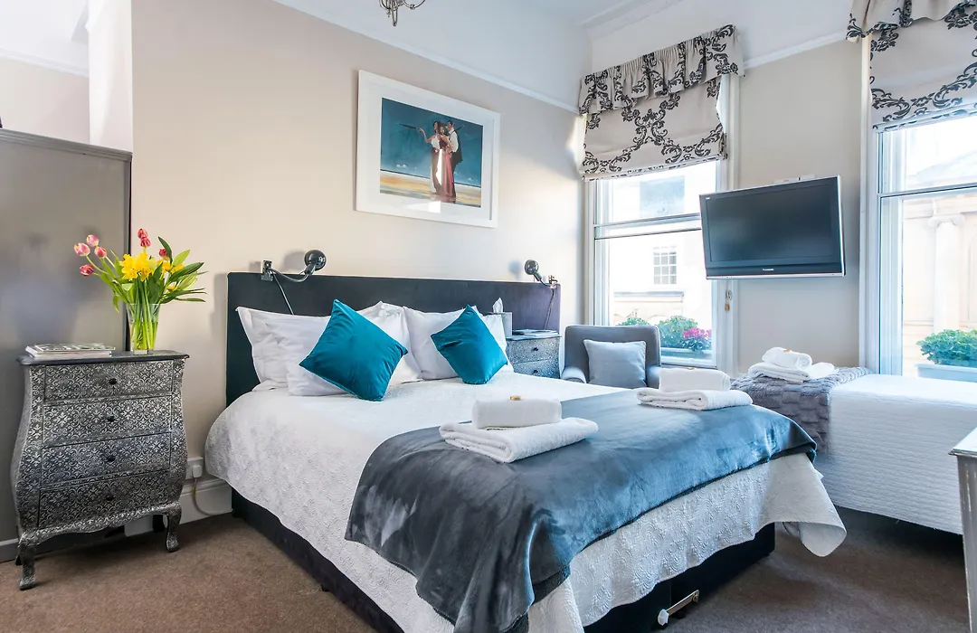 The Henry Guest House-1