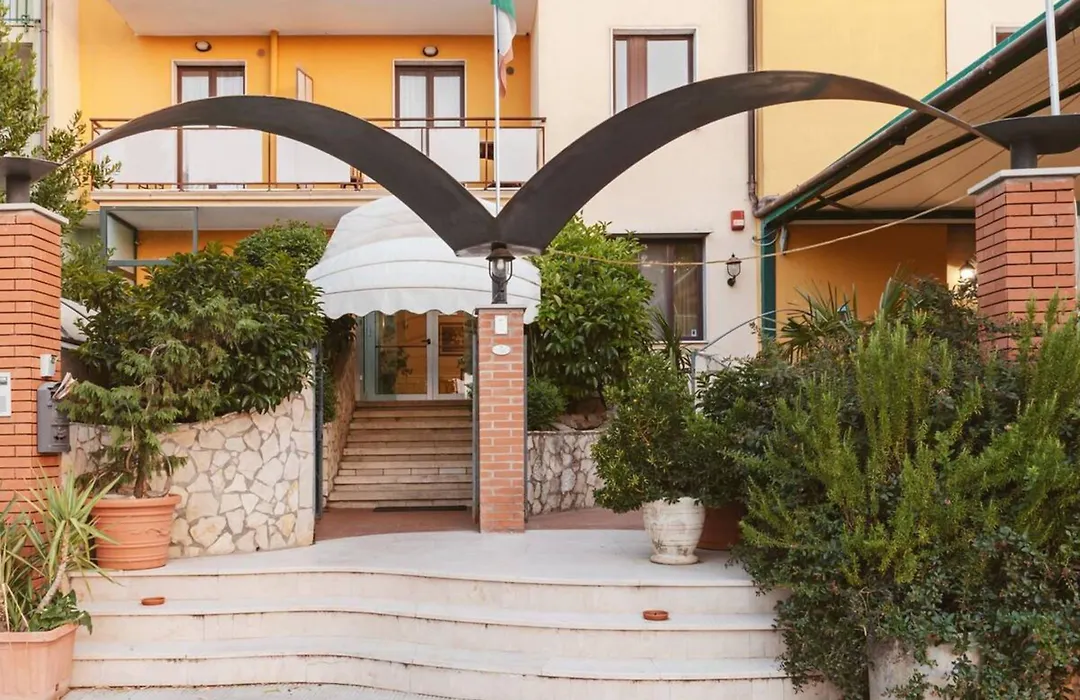 Hotel Villa Del Sorriso-1
