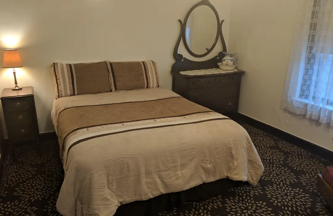 Ryan Hotel-1