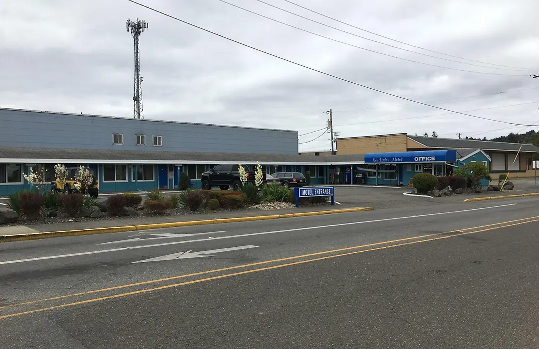 Southsider Motel-1