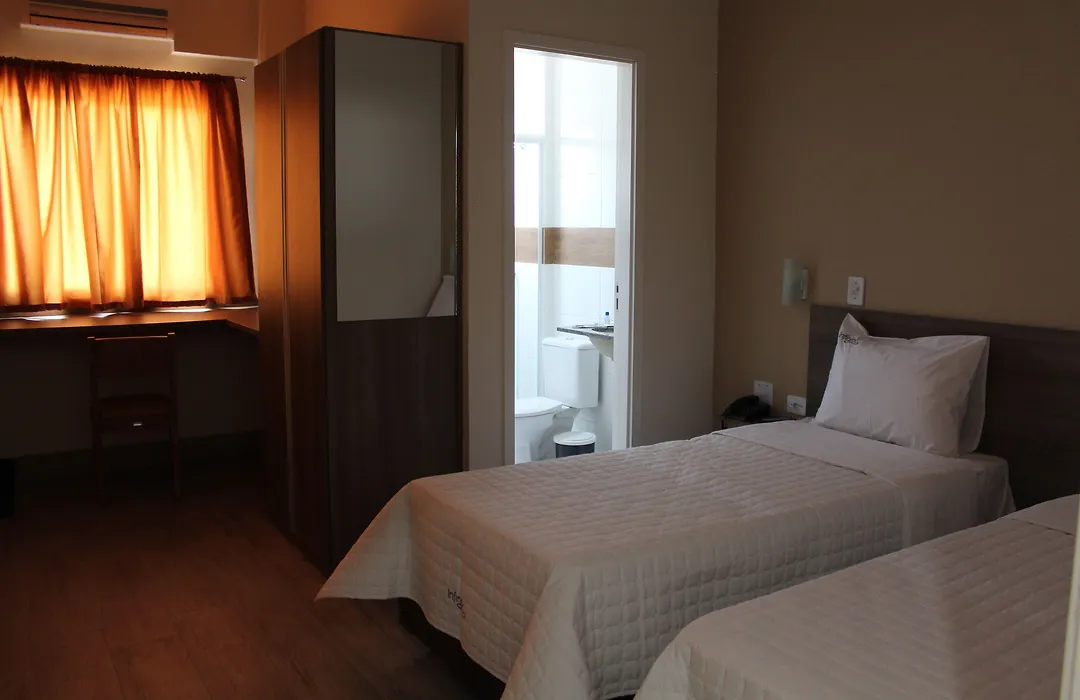 Hotel Infinity-1