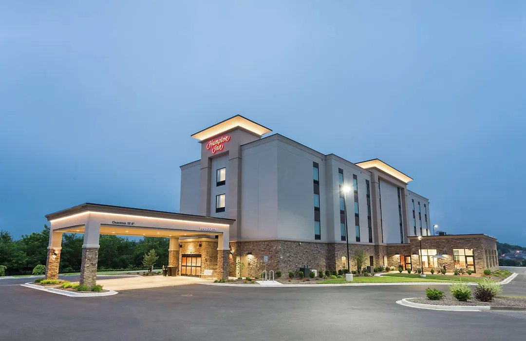 Hampton Inn Cumberland-1