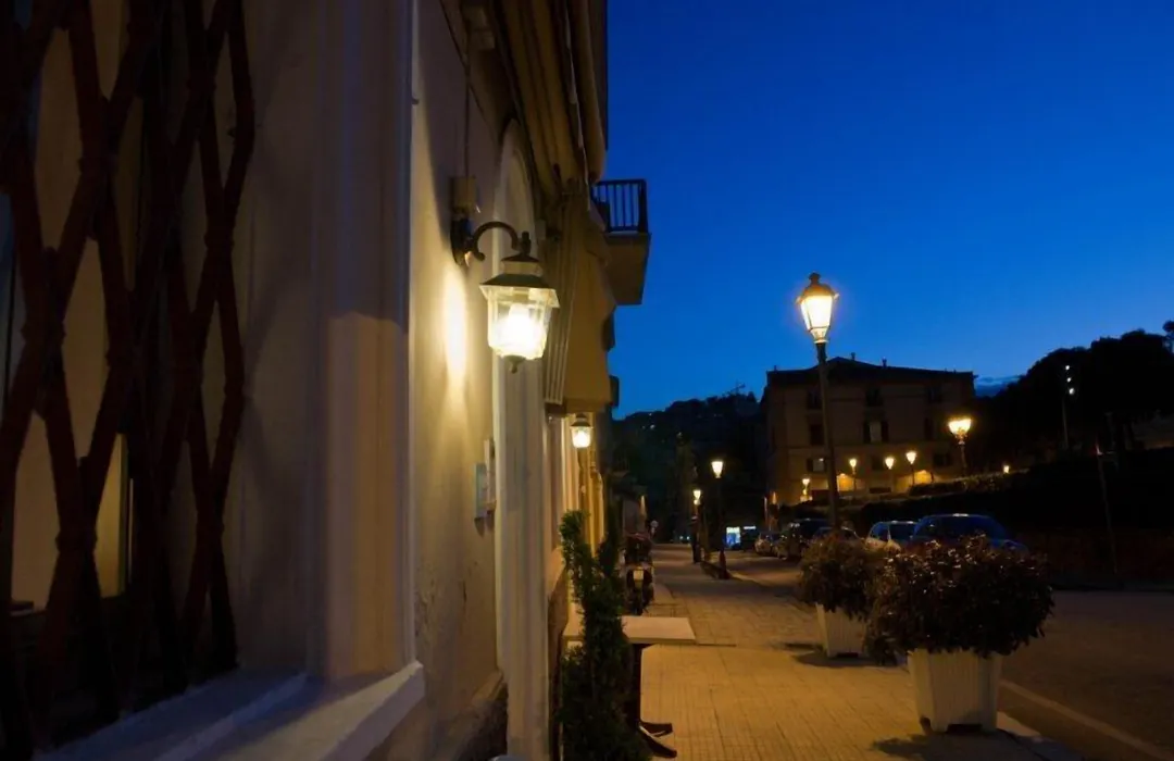 Hotel Centrale di Paolo e Cinzia-1