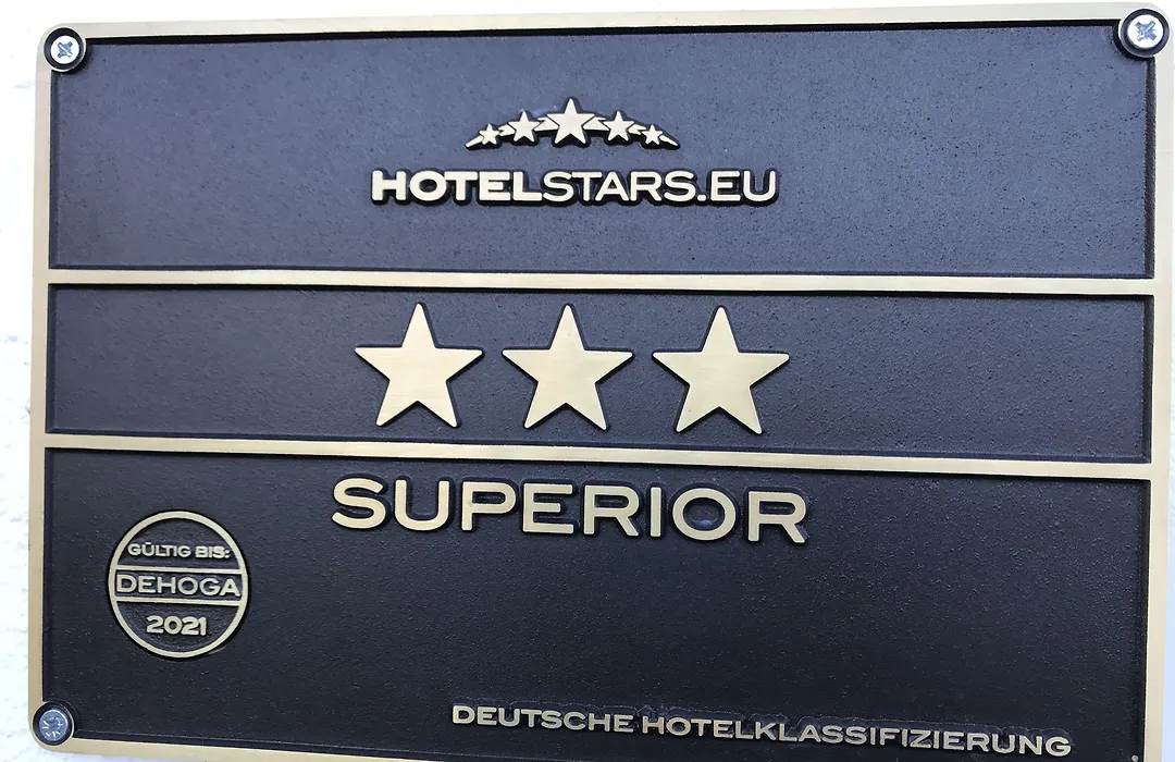 Hotel am Wiesenhang - Garni 3 Sterne Superior-1