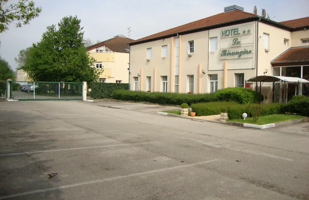 Hôtel La Bérangère-1