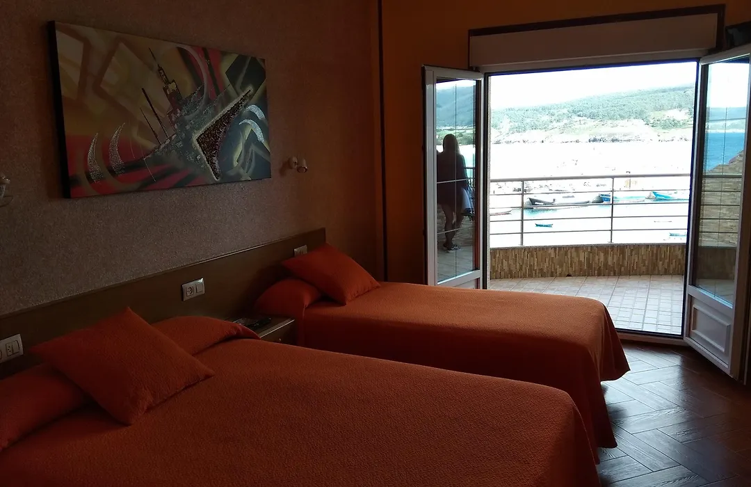 Hostal Residencia Bahía-1