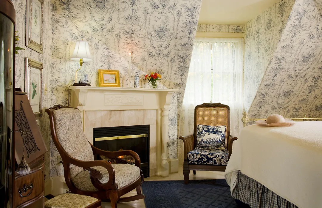 Berry Manor Inn-1