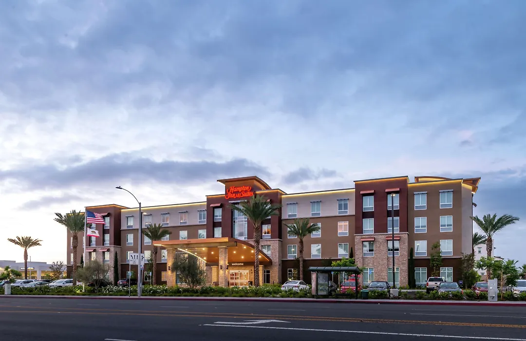 Hampton Inn & Suites Buena Park-1