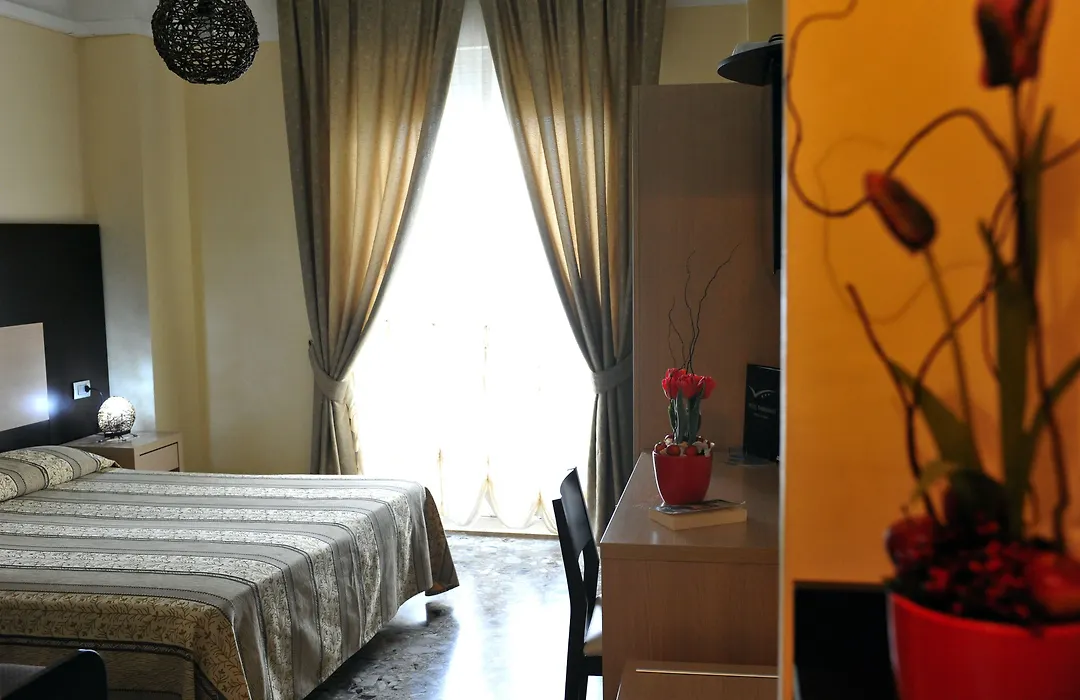 Hotel Gabbiano-1