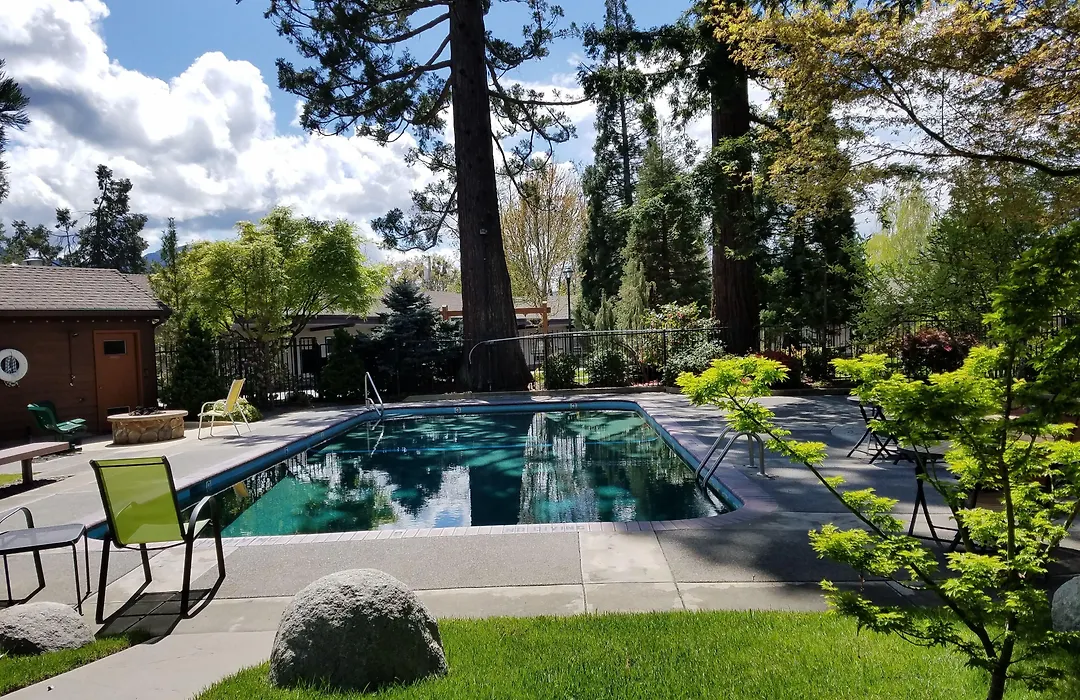 Redwood Hyperion Suites-1