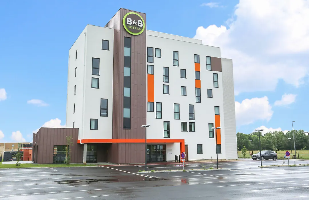 B&B HOTEL Les Herbiers-1