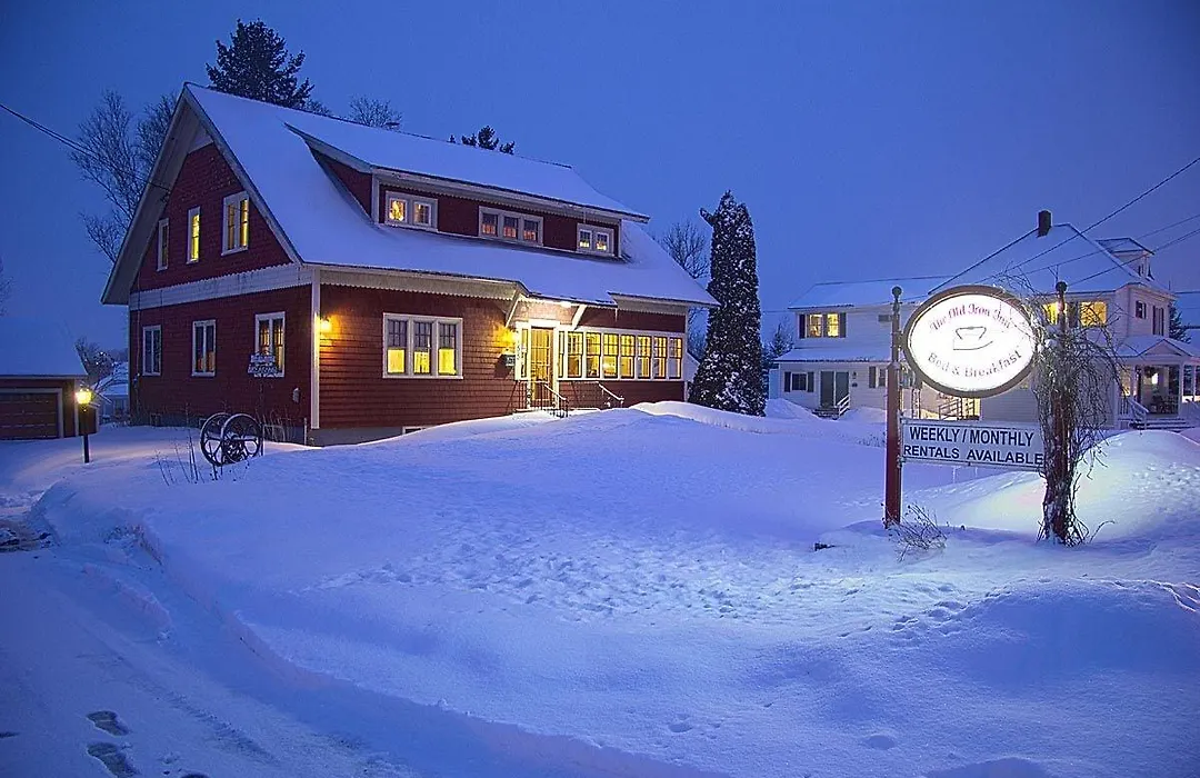Old Iron Inn Bed And Breakfast-1