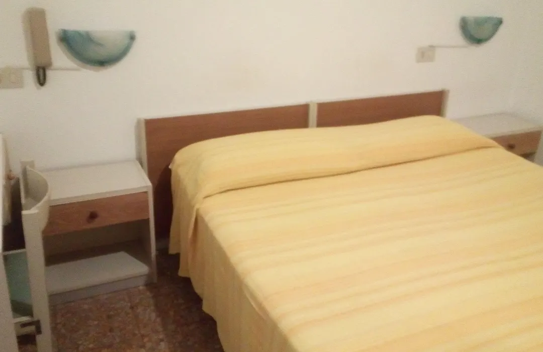 Albergo Cavour Self Check-In-1