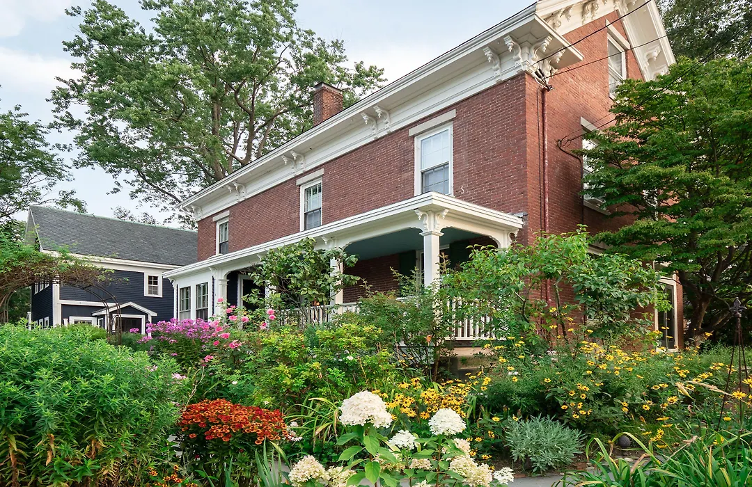The Water Street Inn-1