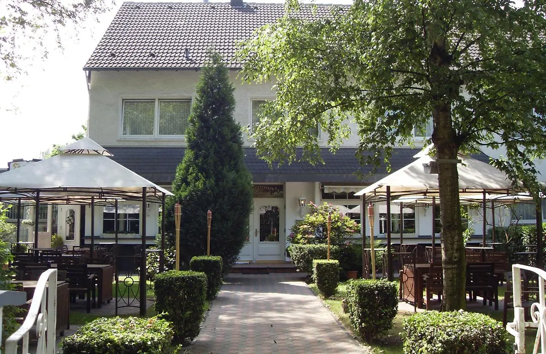 Hotel Am Stadion-1