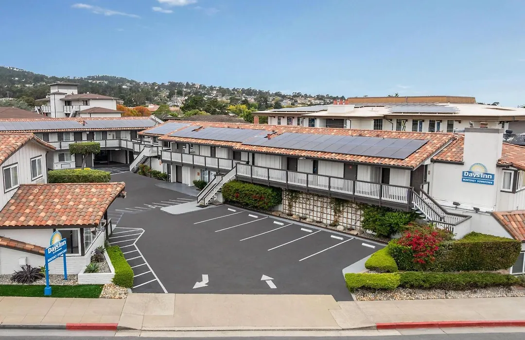 Days Inn By Wyndham Monterey Downtown-1