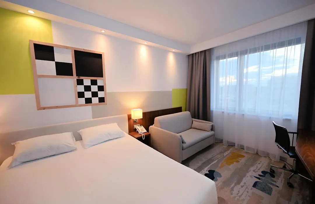 Ibis Styles Warszawa Airport-1