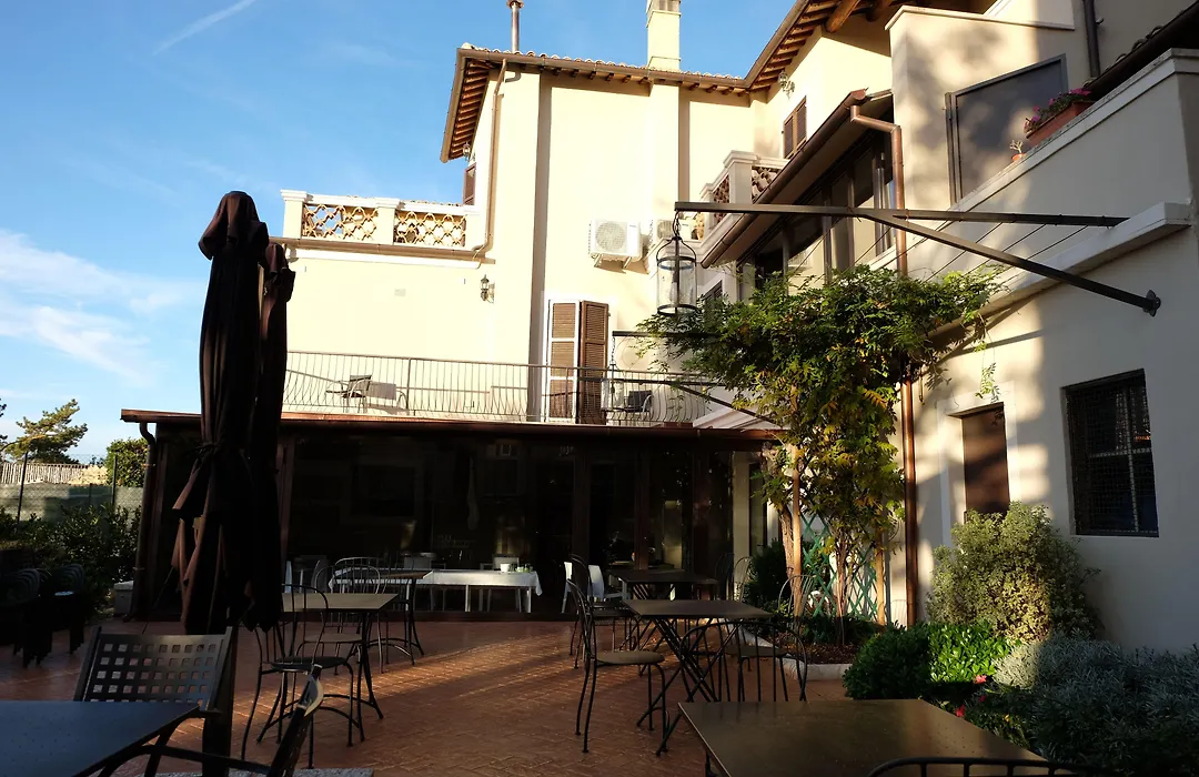 La Rocca Guest House & Spa-1