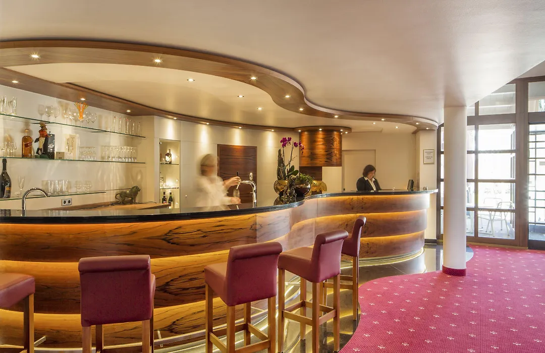 Hotel Schwärs Löwen Freiburg-1
