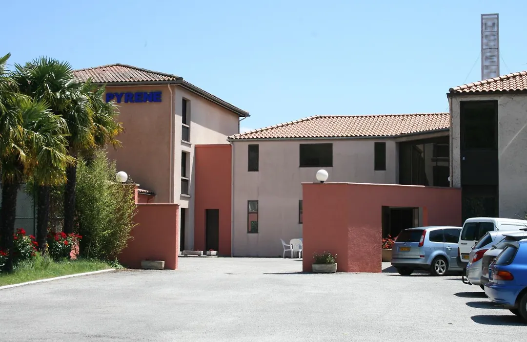 Hôtel Pyrène-1