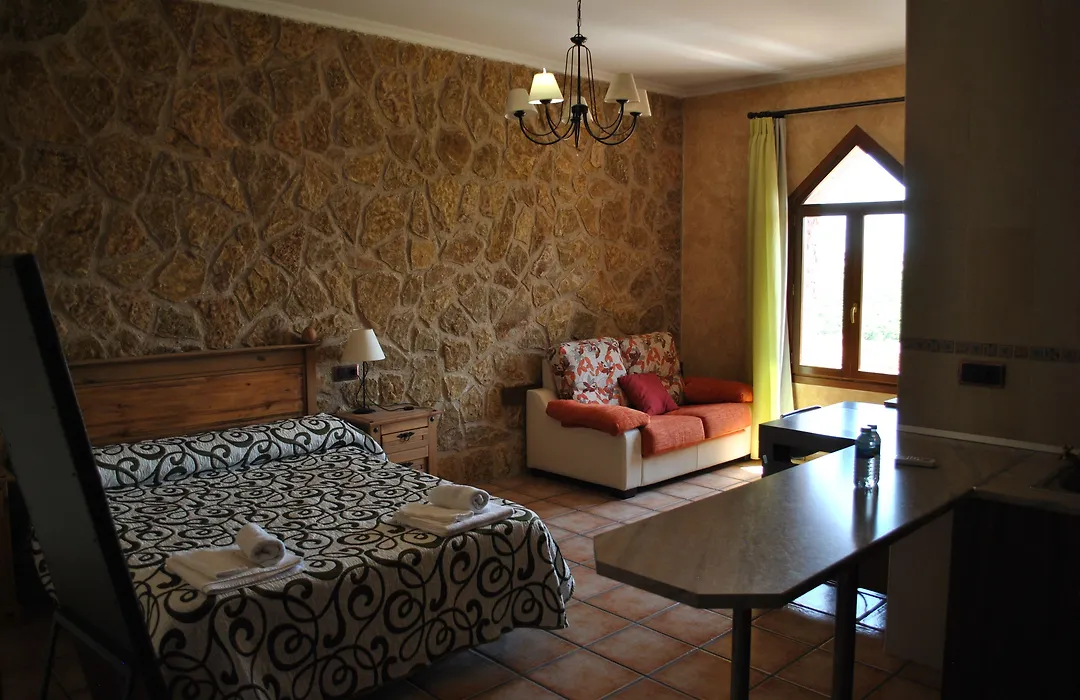 Hotel Viñedos y Bodegas El Castillo-1